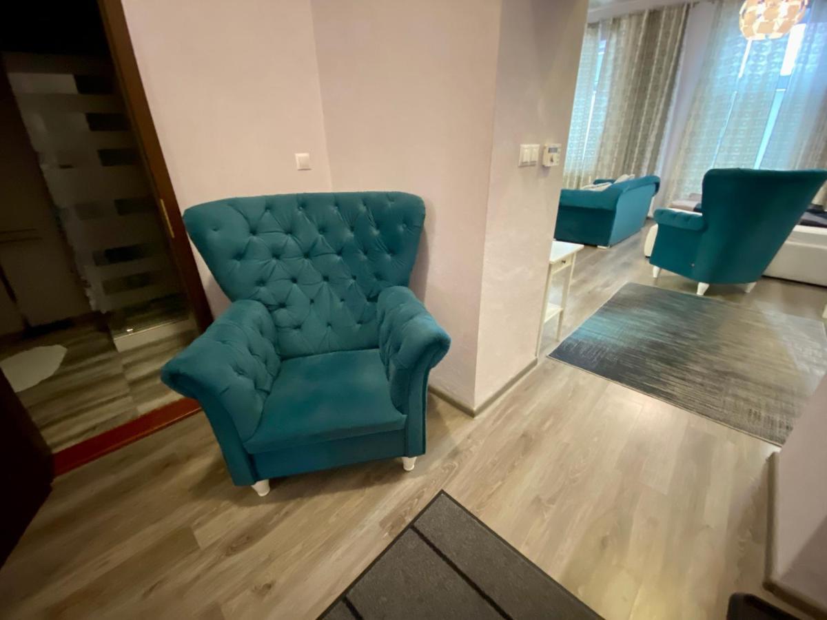 Kings Main Square Apartment Poprad Bagian luar foto